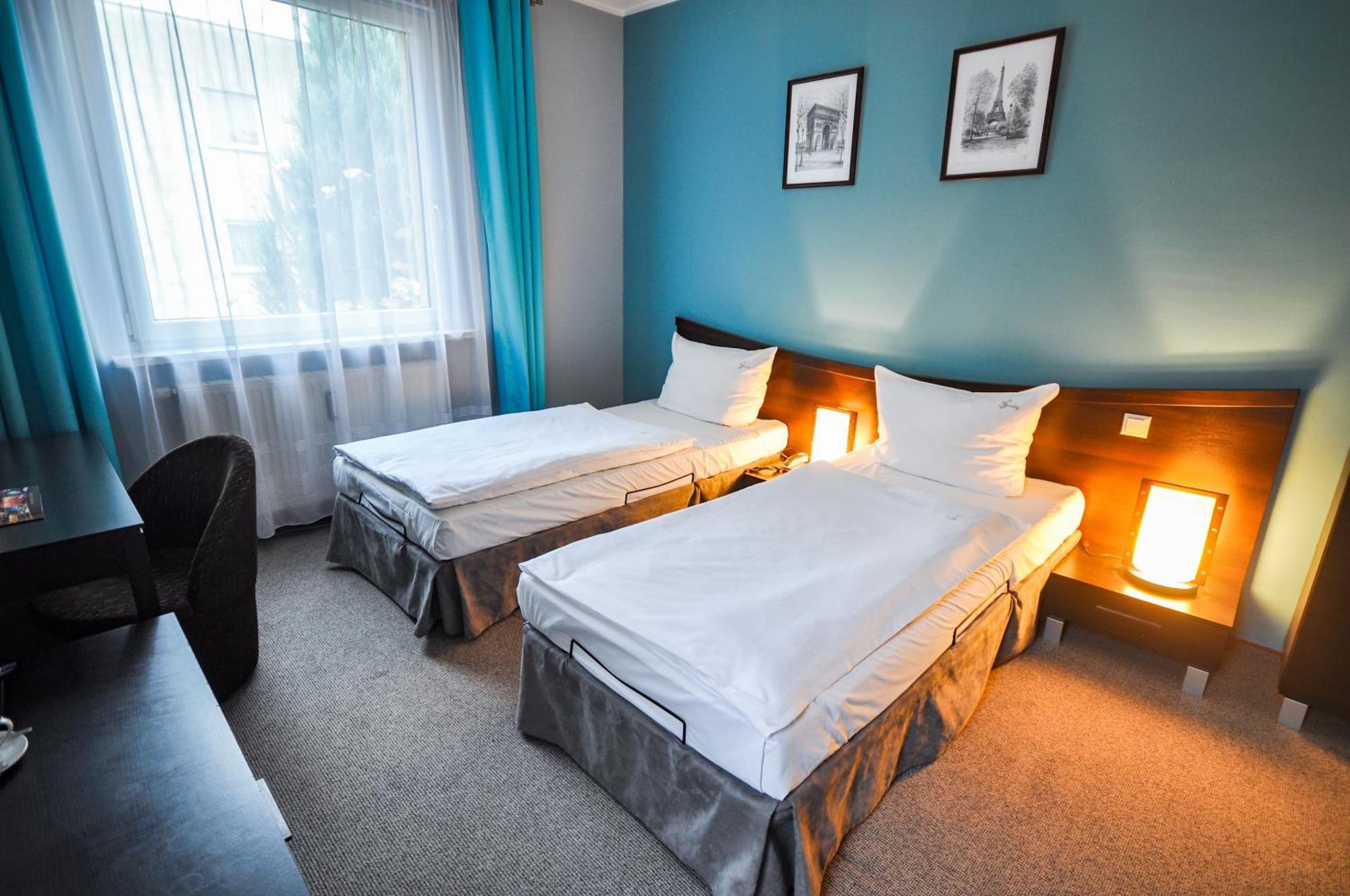 Hotel Trzy Swiaty Spa & Wellness Rajska Wyspa Gliwice Exterior photo