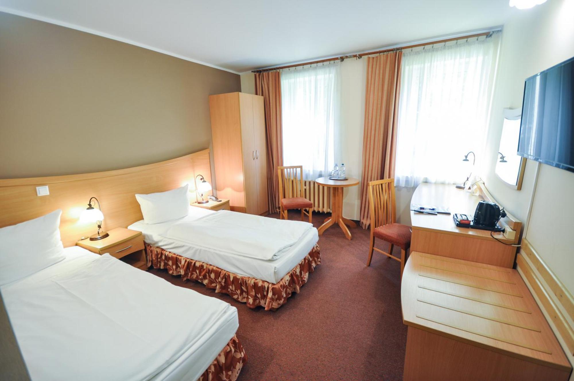 Hotel Trzy Swiaty Spa & Wellness Rajska Wyspa Gliwice Exterior photo