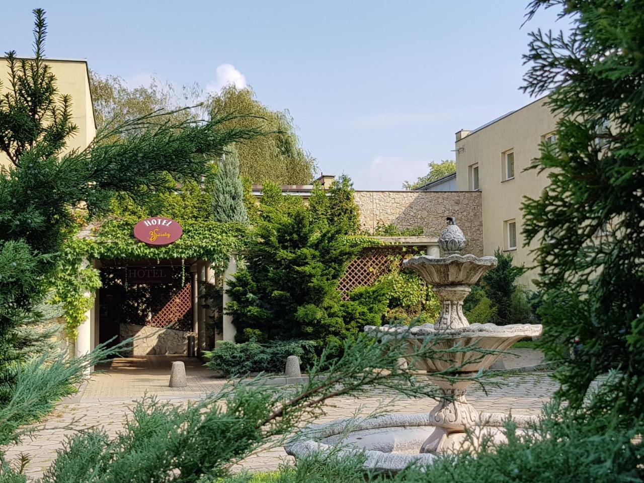 Hotel Trzy Swiaty Spa & Wellness Rajska Wyspa Gliwice Exterior photo